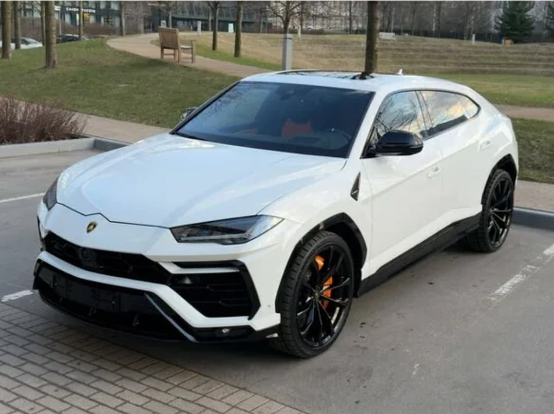 Lamborghini Urus, фото 1